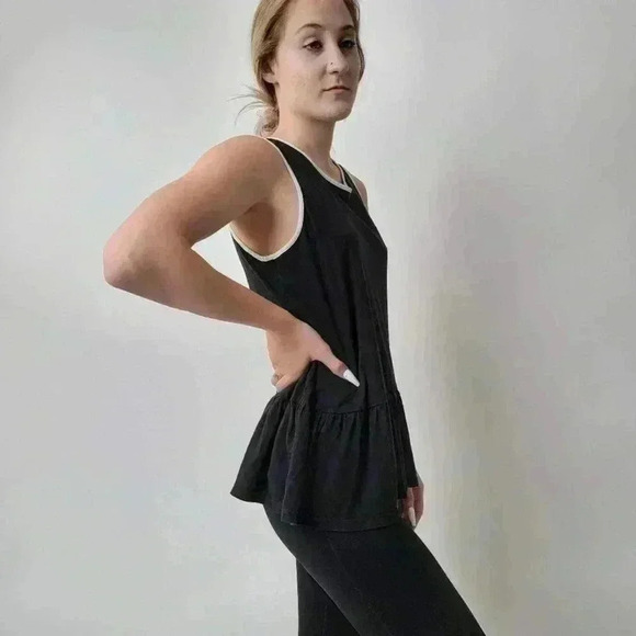 Kate Spade Black Ruffled Peplum Tank - S - Picture 6 of 8